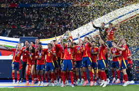 作為歐洲足 作為歐洲足